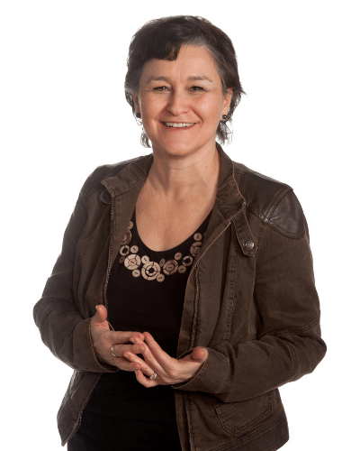 Nancy Seeger 1-400x500 Nancy Seeger 1-400x500