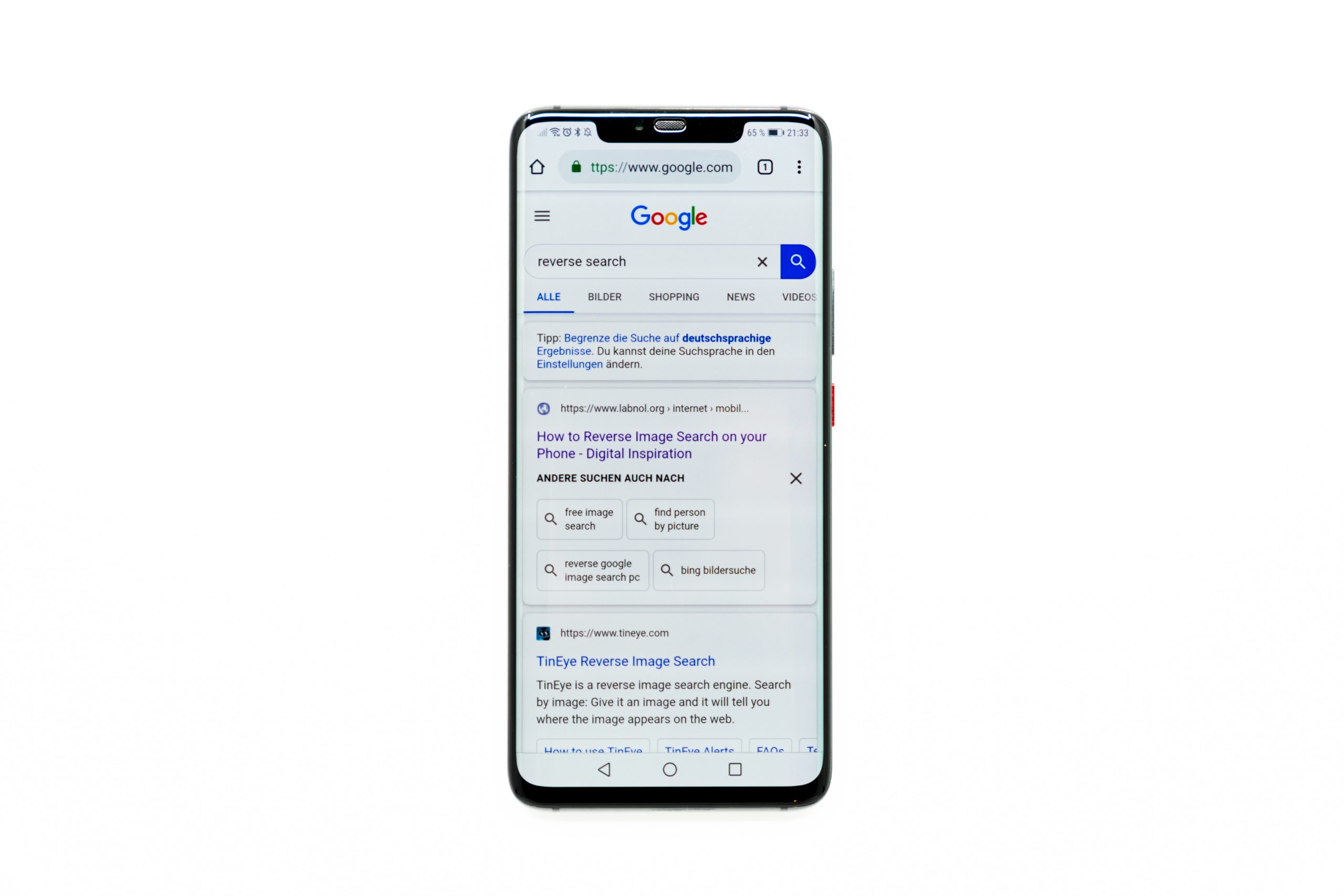 etiquetas de título que se ven en la pantalla de un teléfono inteligente que muestra la página de resultados de Google